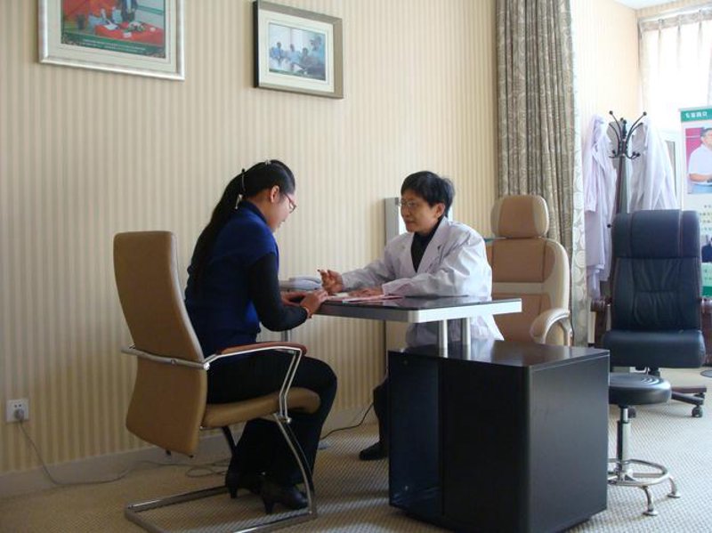 乳腺健康小贴士：如何选择合适的济南乳腺病医院？